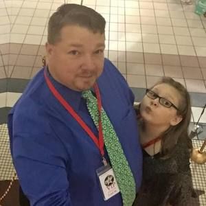 Meet your Posher, Bradley